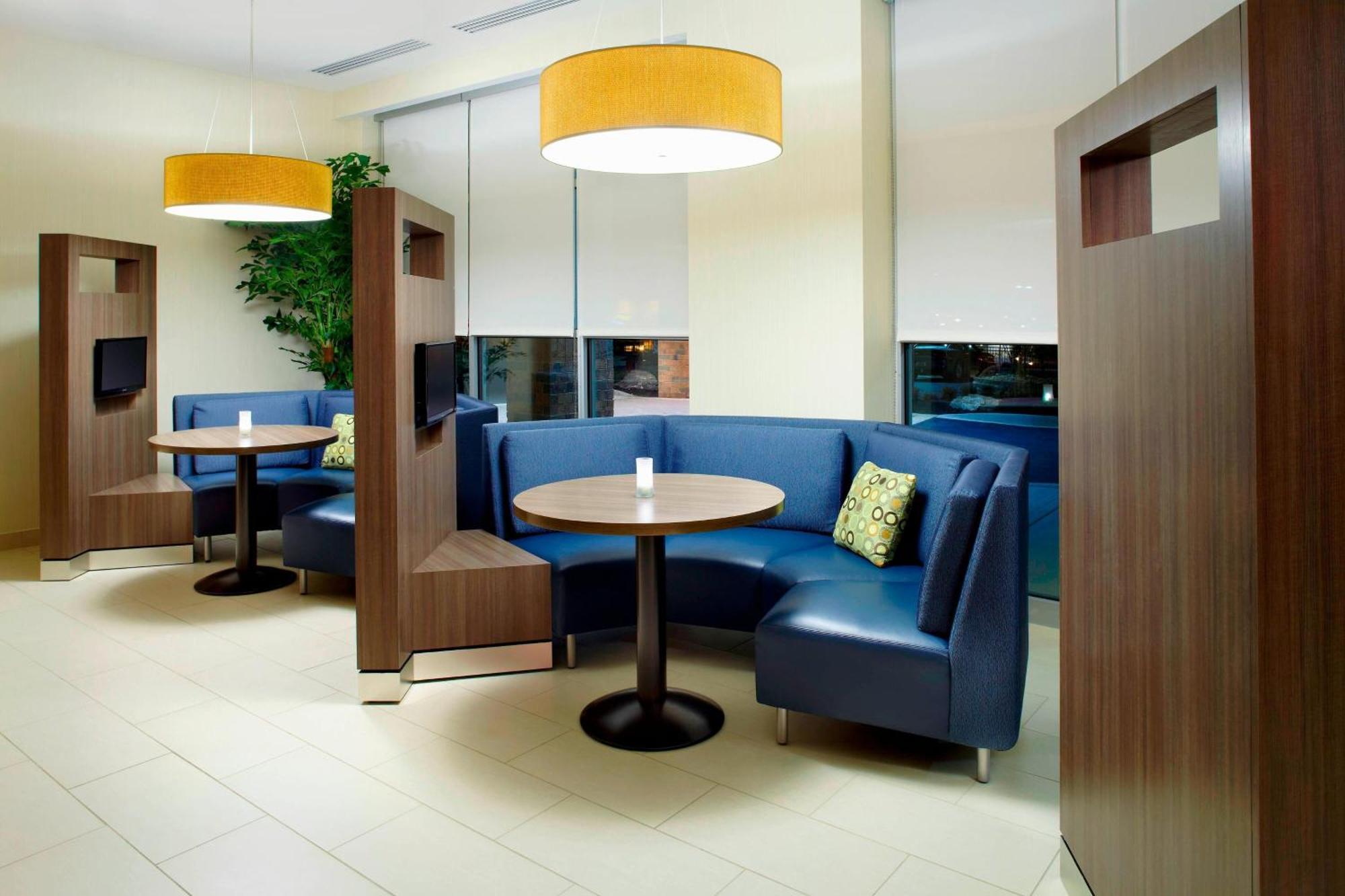 Courtyard By Marriott Orlando South/Grande Lakes Area Williamsburg Exteriör bild